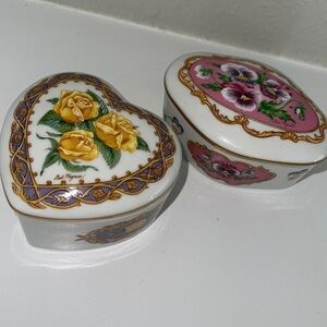 Heart Shaped Music Box You Light Up My Life & Hawaiian wedding song